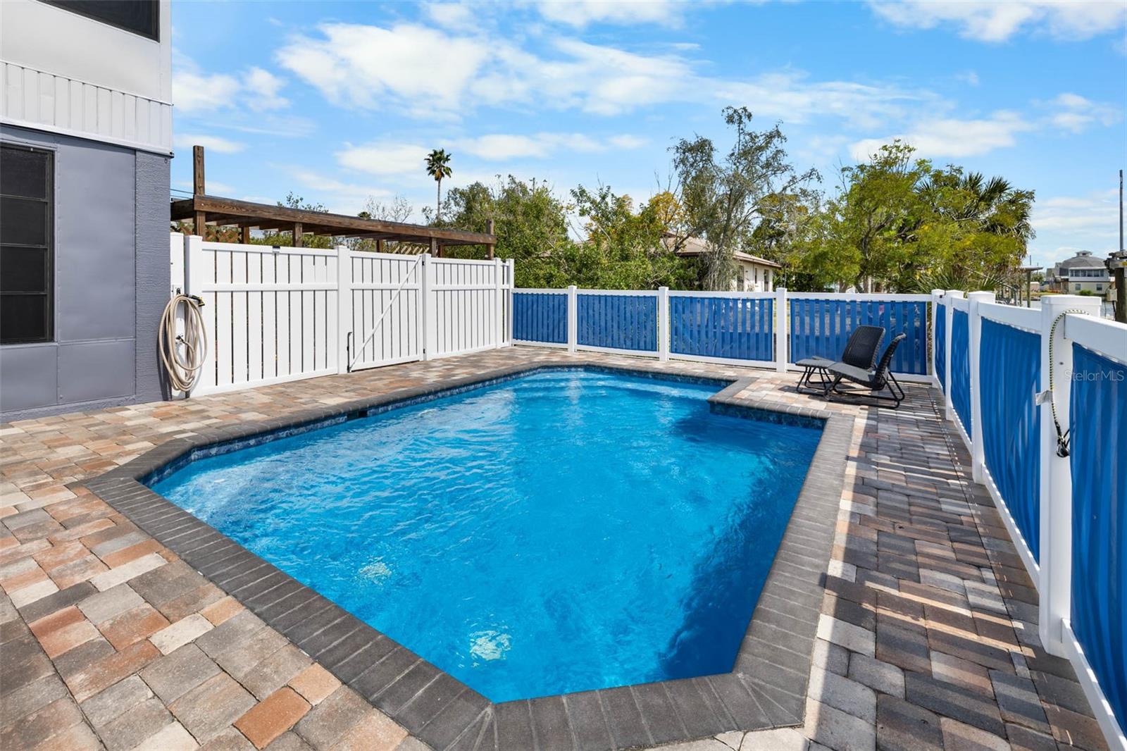 Image 6 of 59 For 4030 Flamingo Boulevard
