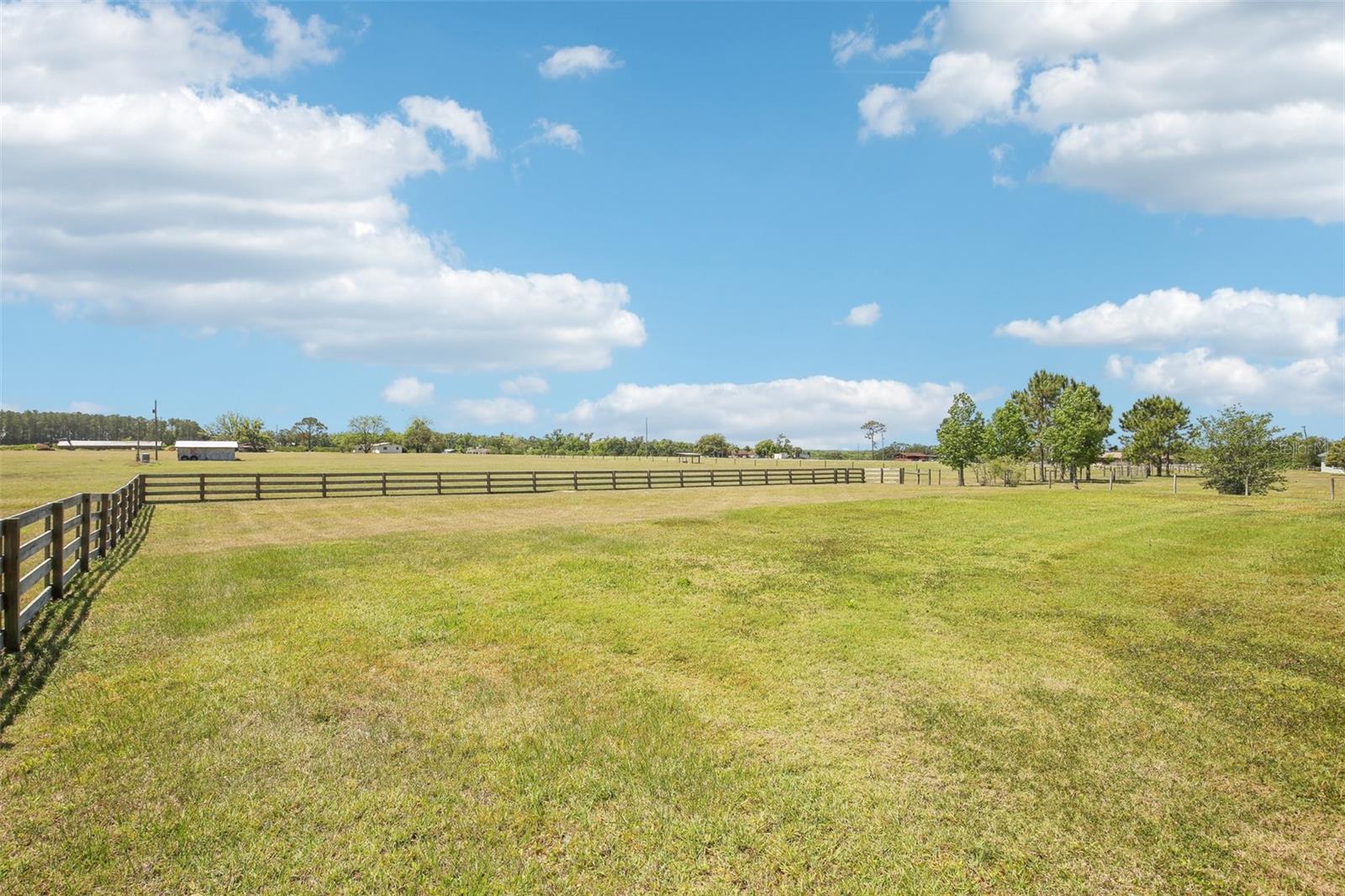 Image 45 of 56 For 32860 Drake Estates Way