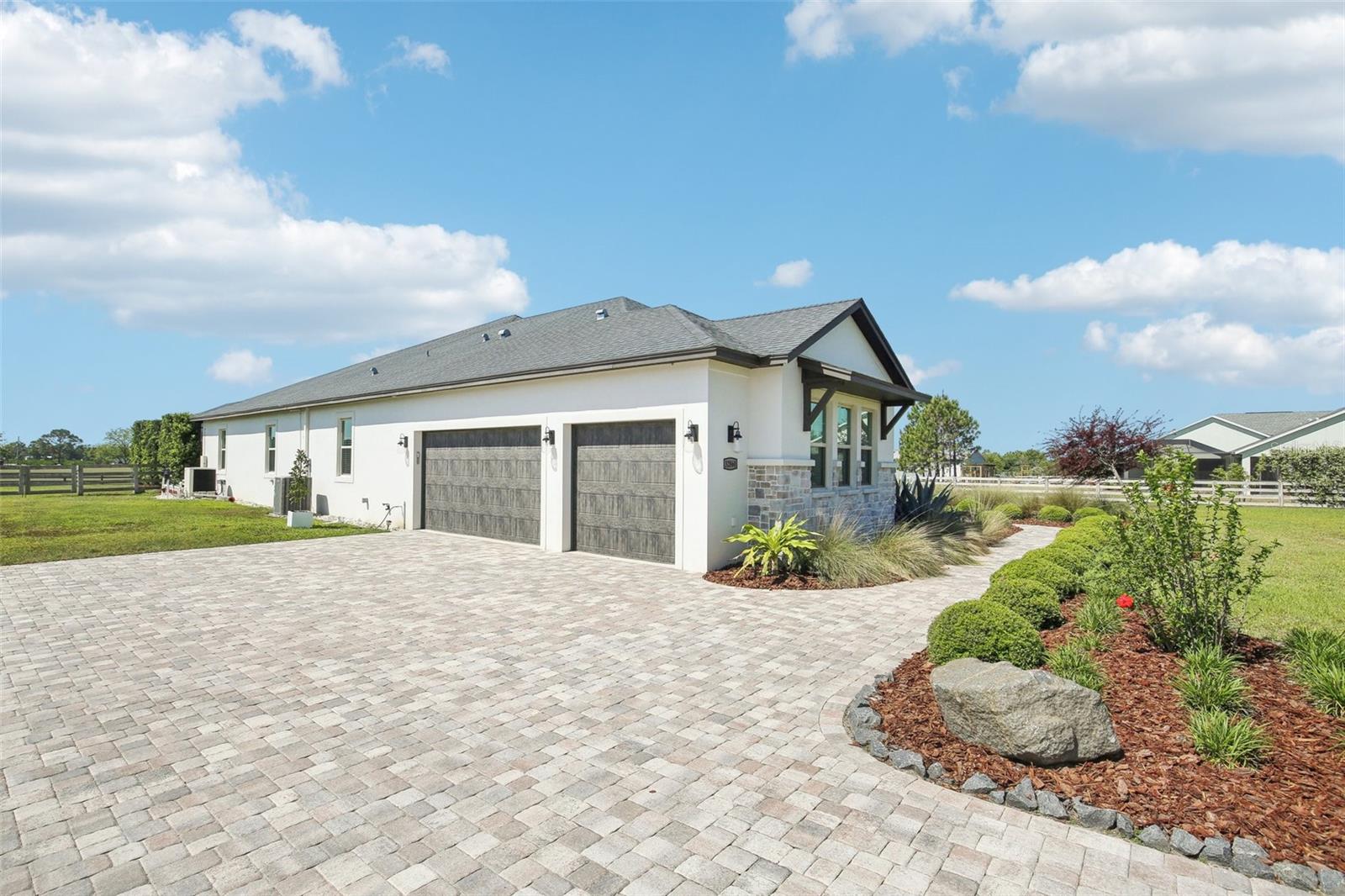 Image 5 of 56 For 32860 Drake Estates Way