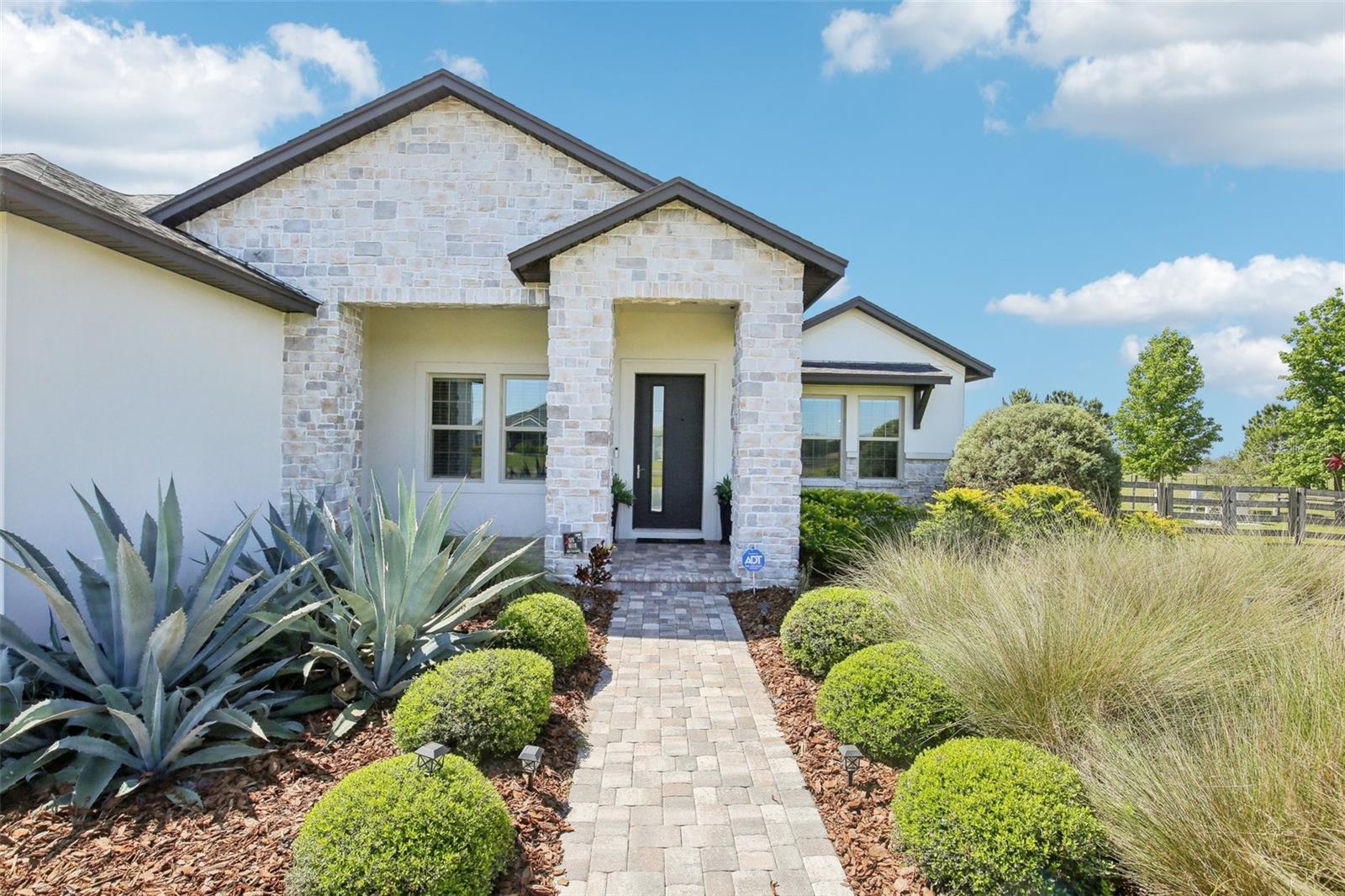 Image 6 of 56 For 32860 Drake Estates Way