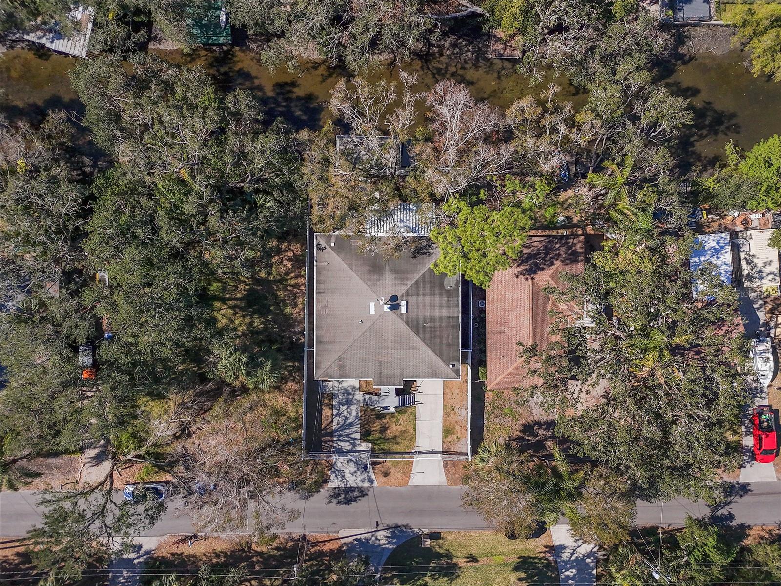 Image 13 of 49 For 7418 Bay Drive
