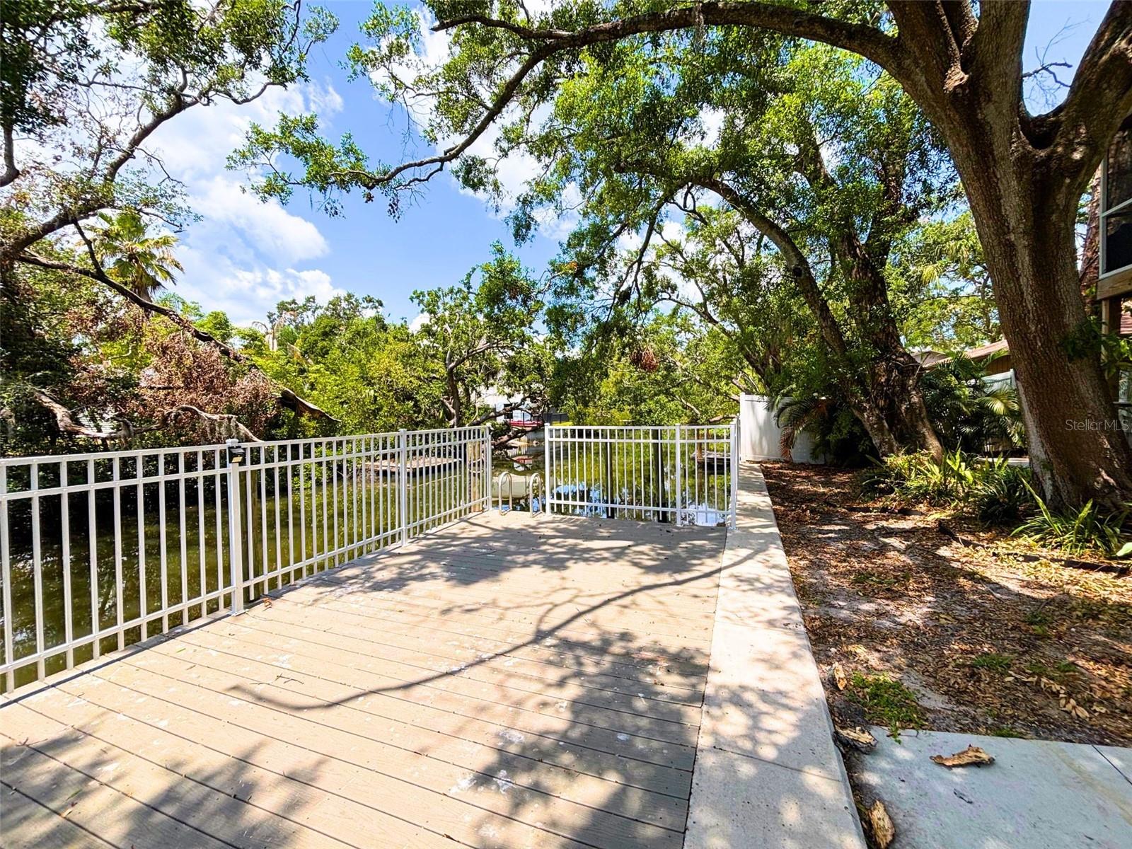 Image 27 of 49 For 7418 Bay Drive