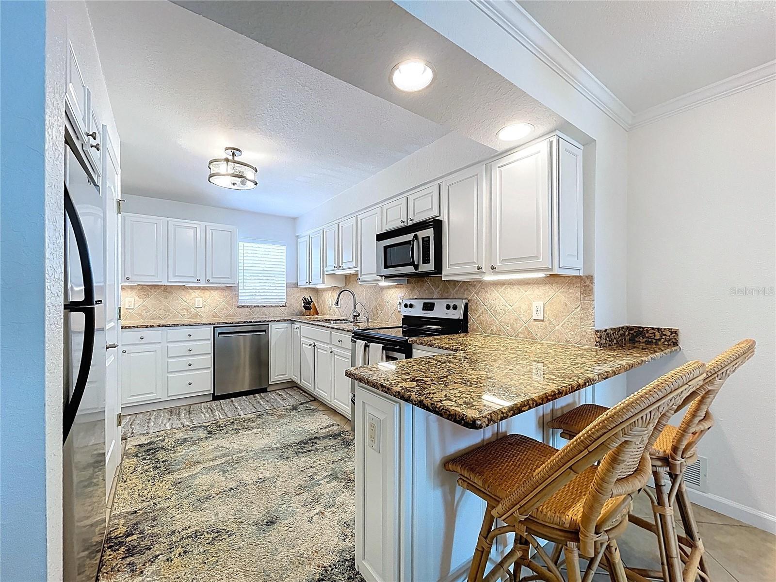 Image 6 of 36 For 2675 St Josephs Drive E C