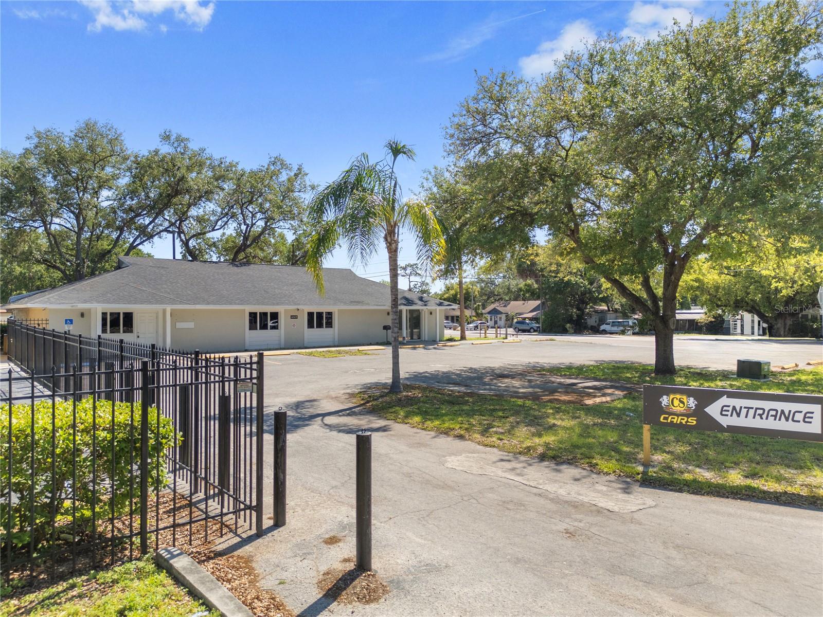 Image 31 of 33 For 12425 Florida Avenue