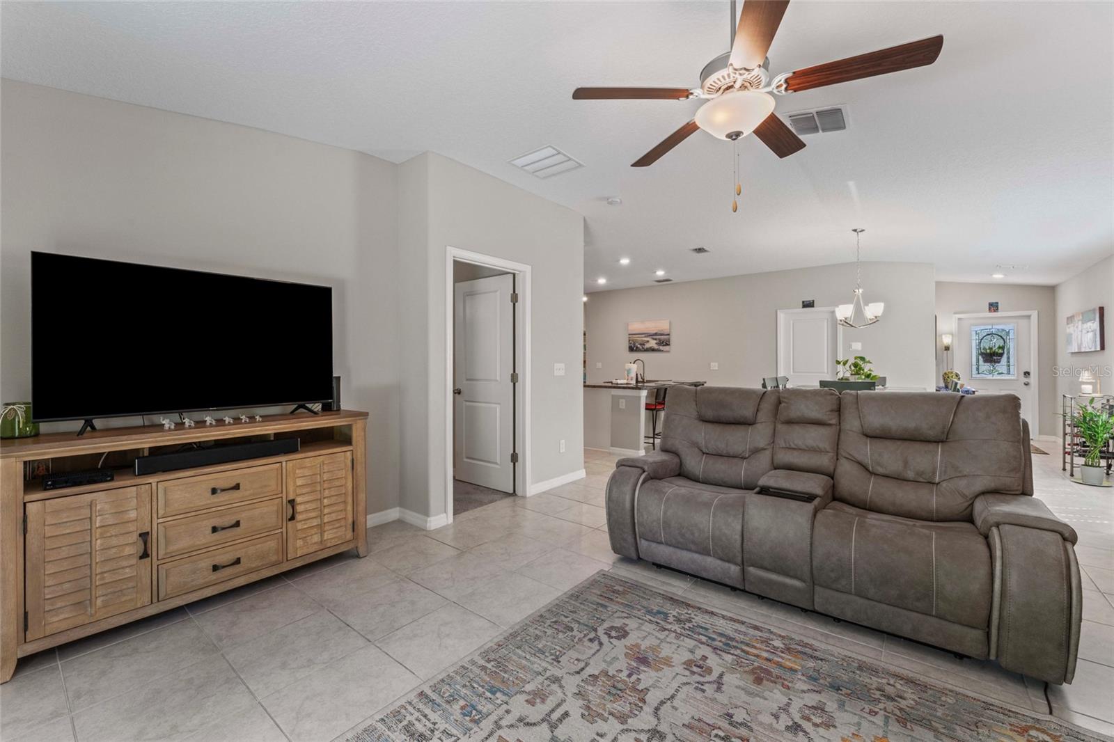 Image 18 of 48 For 2821 Lytton Hall Drive