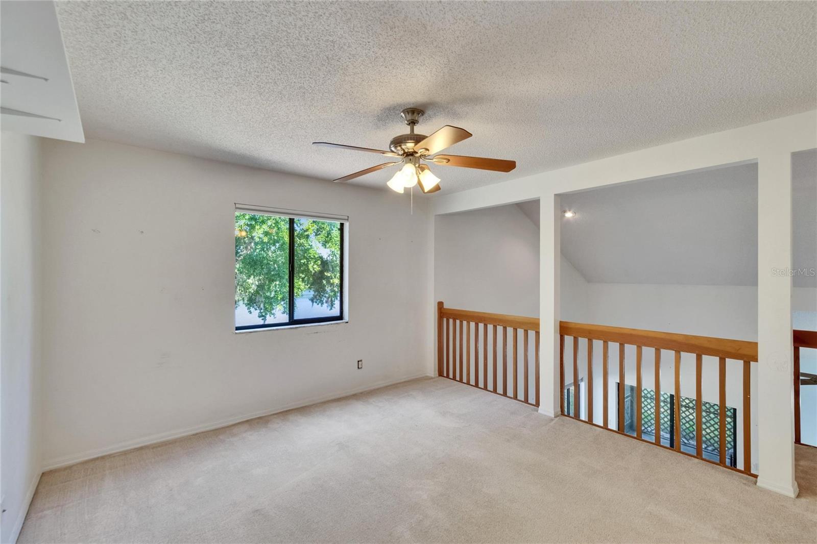 Image 60 of 87 For 4225 Barret Avenue
