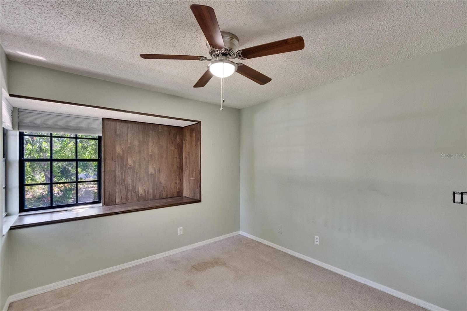 Image 71 of 87 For 4225 Barret Avenue