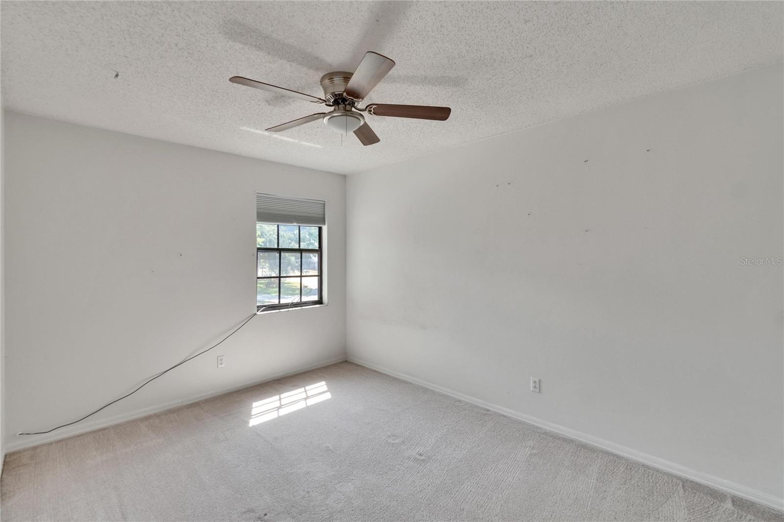 Image 73 of 87 For 4225 Barret Avenue