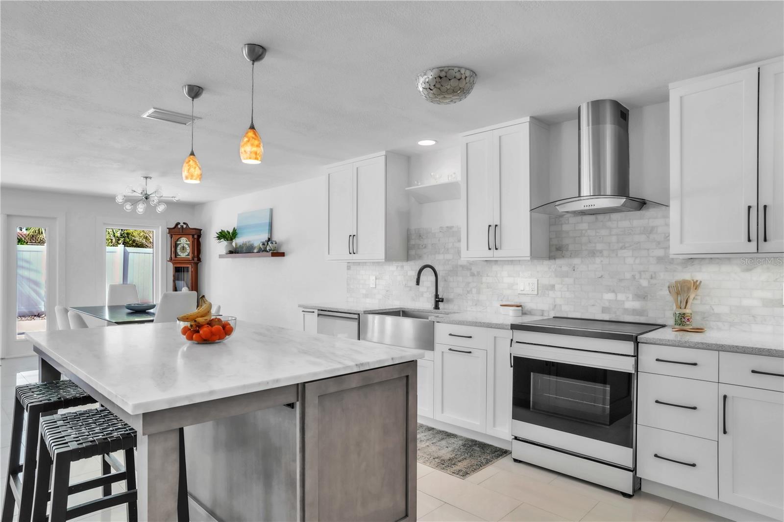 Image 17 of 35 For 349 Belleair Drive Ne