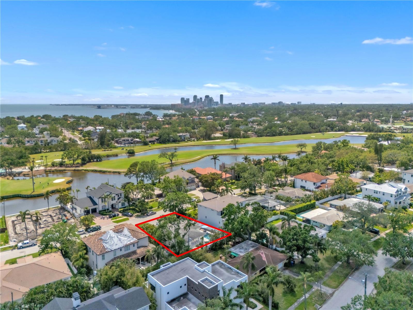 Image 3 of 35 For 349 Belleair Drive Ne