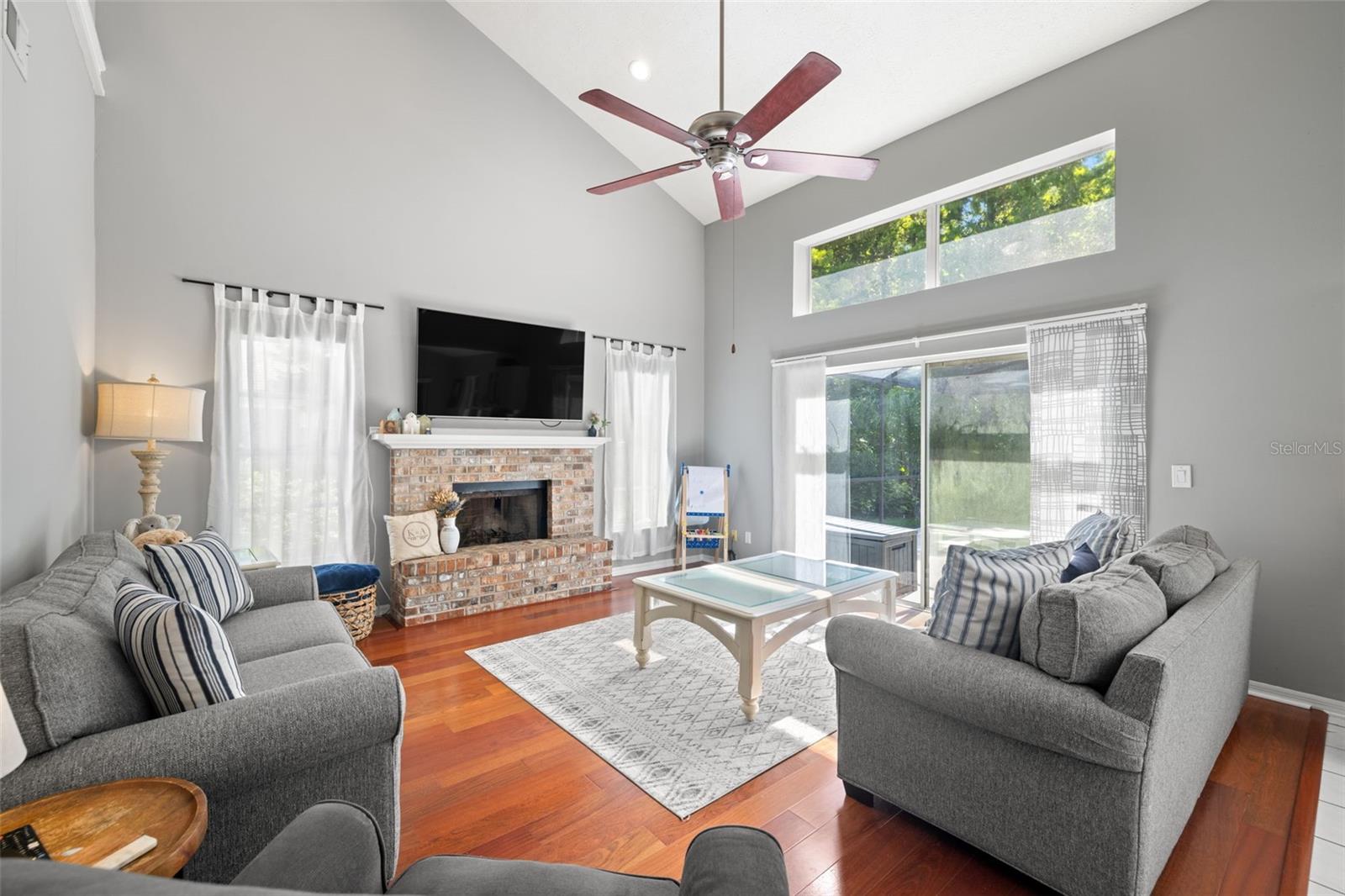 Image 20 of 60 For 15112 Golden Eagle Way