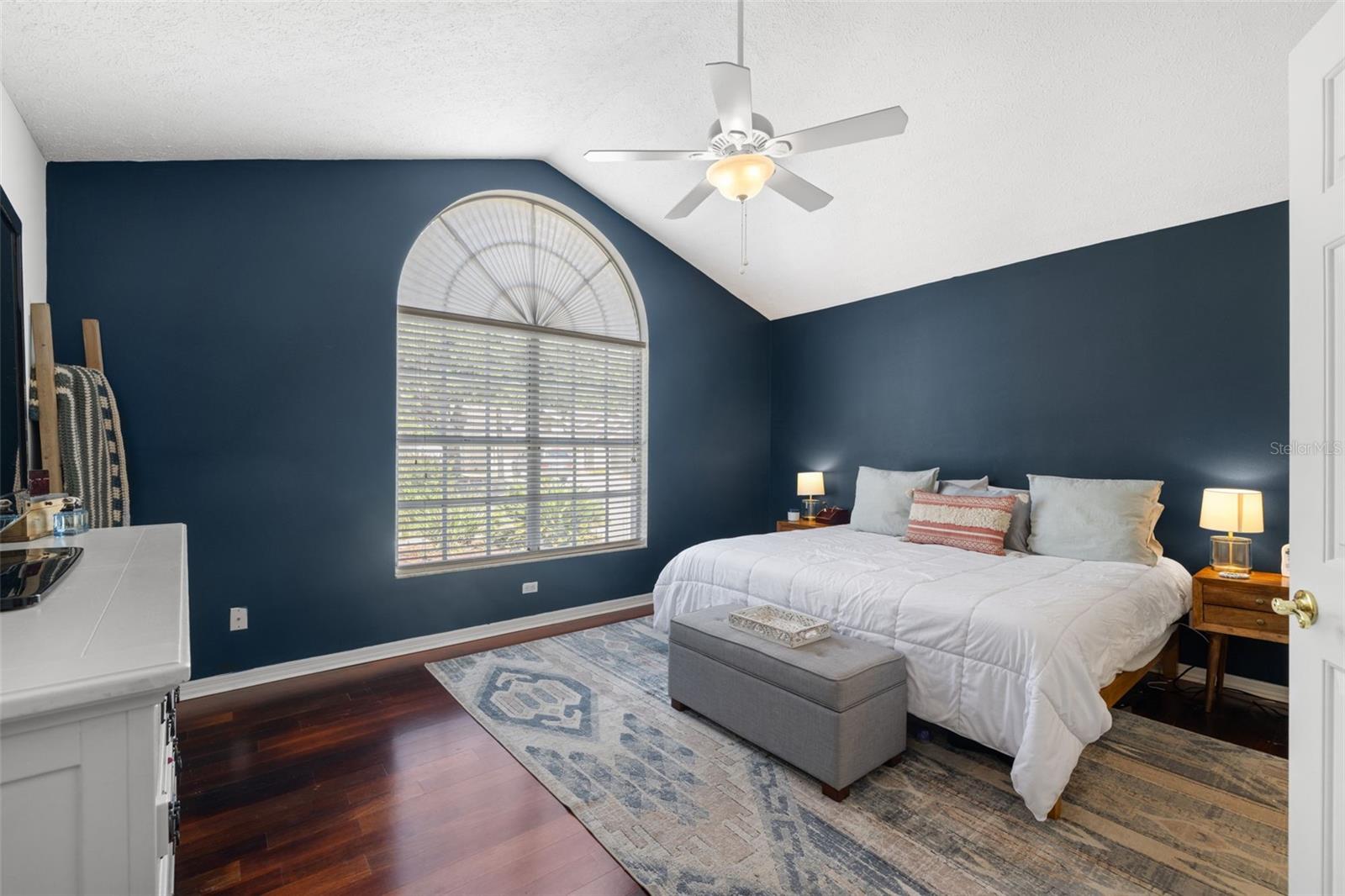 Image 25 of 60 For 15112 Golden Eagle Way