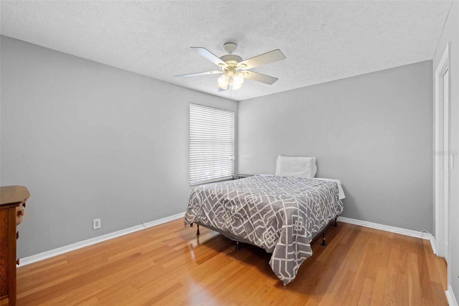 Image 38 of 60 For 15112 Golden Eagle Way