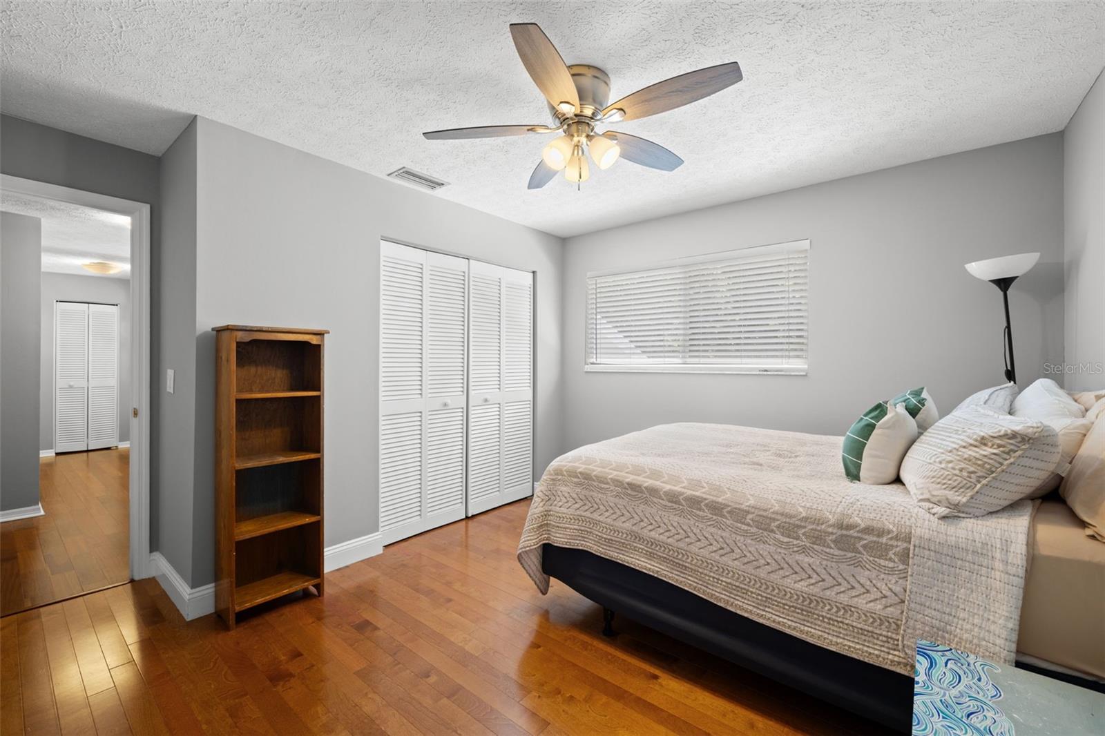Image 42 of 60 For 15112 Golden Eagle Way