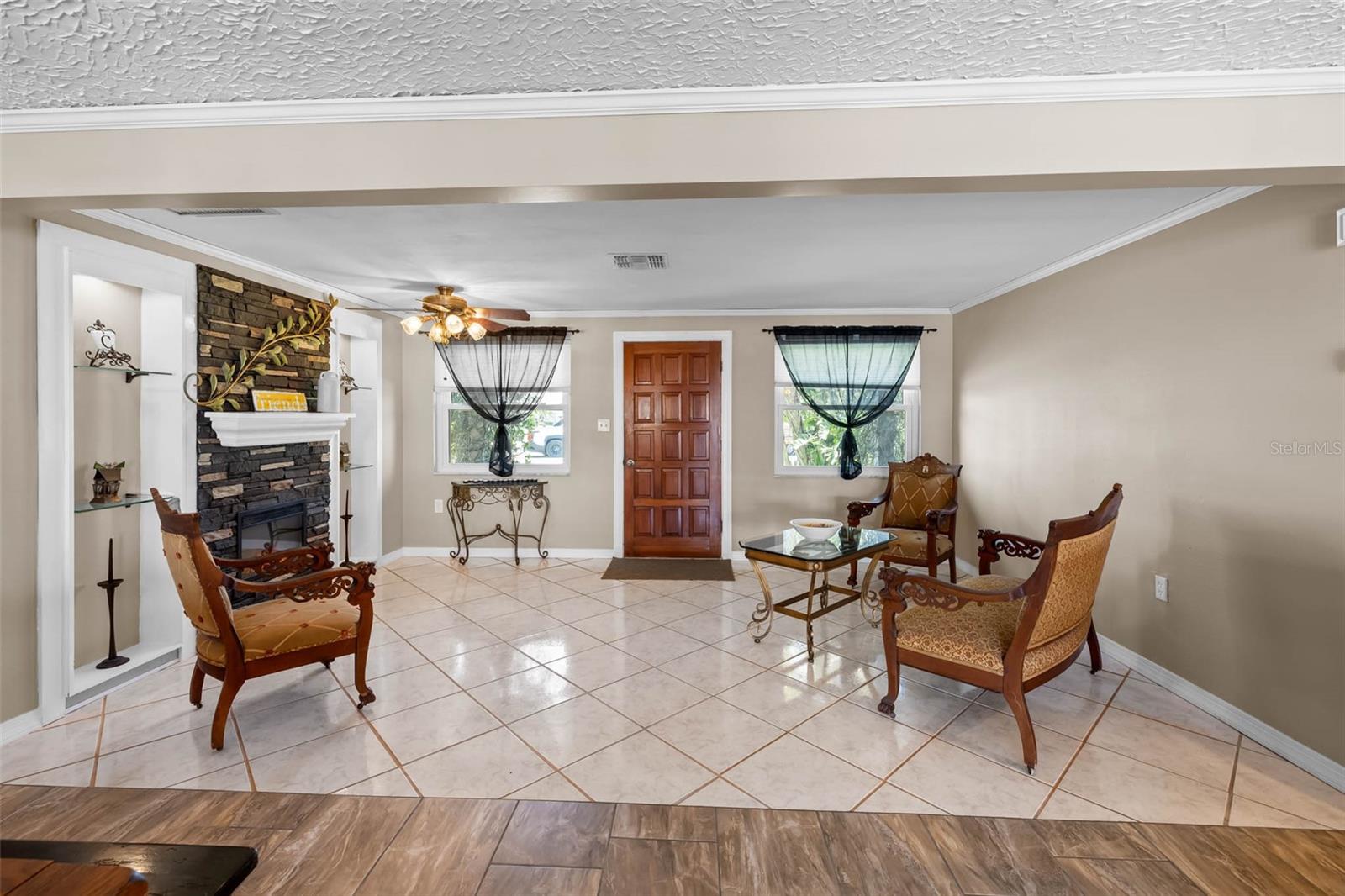 Image 9 of 47 For 3085 Bayfront Circle