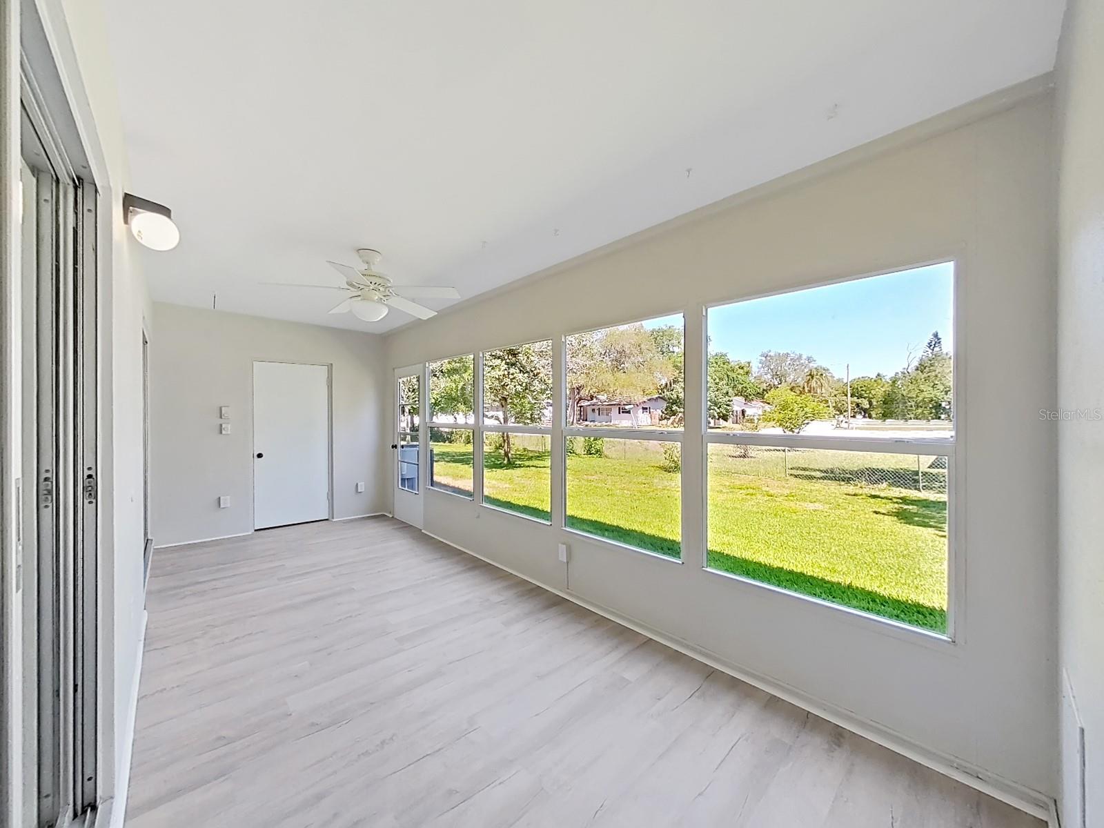 Image 25 of 25 For 100 Glennes Lane 108