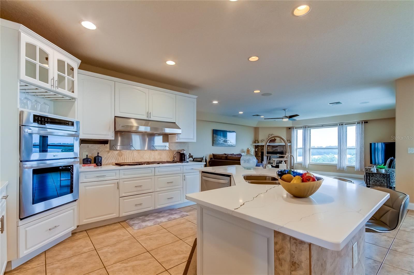 Image 14 of 77 For 1661 Sea Breeze Drive