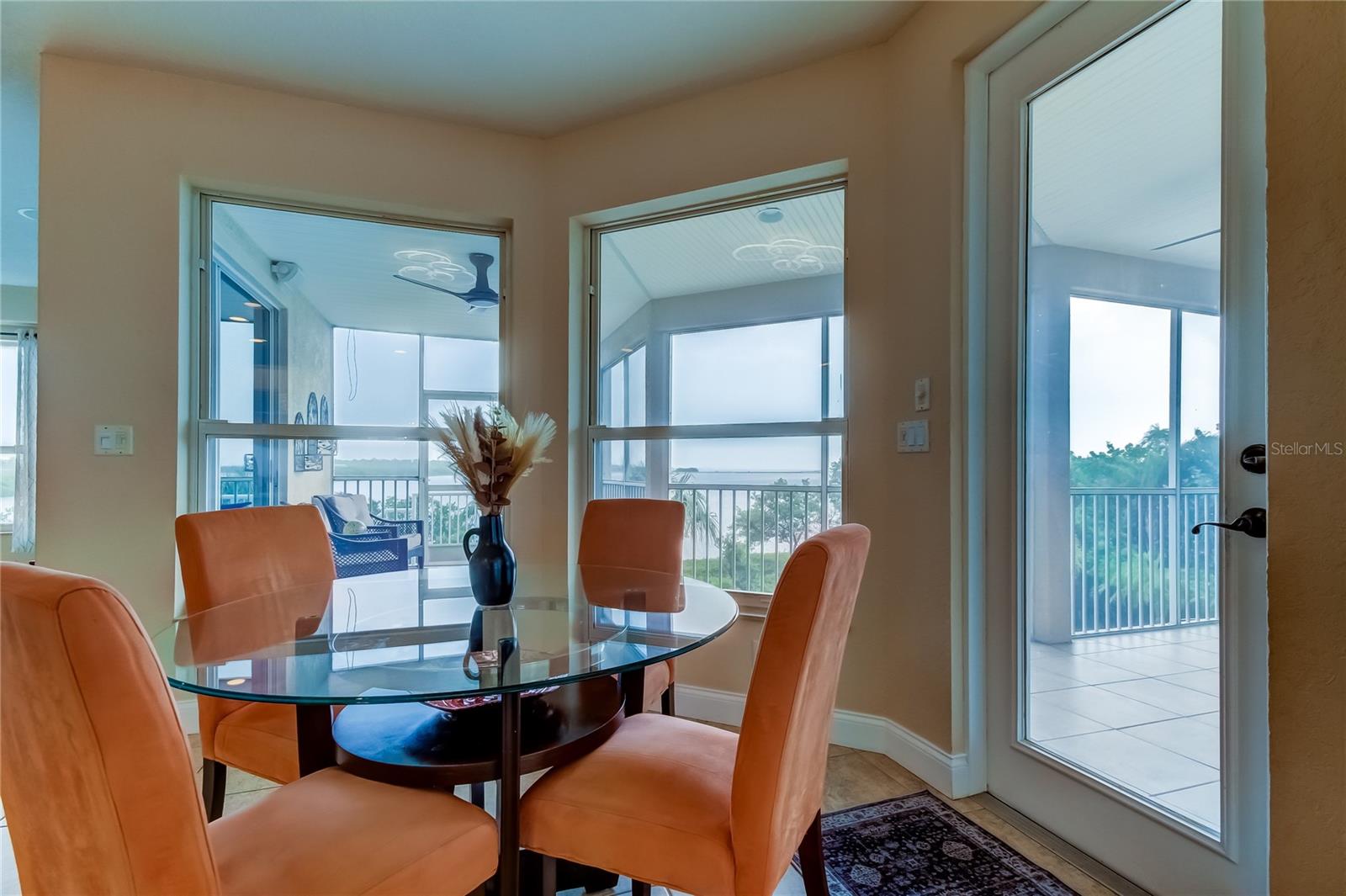 Image 22 of 77 For 1661 Sea Breeze Drive