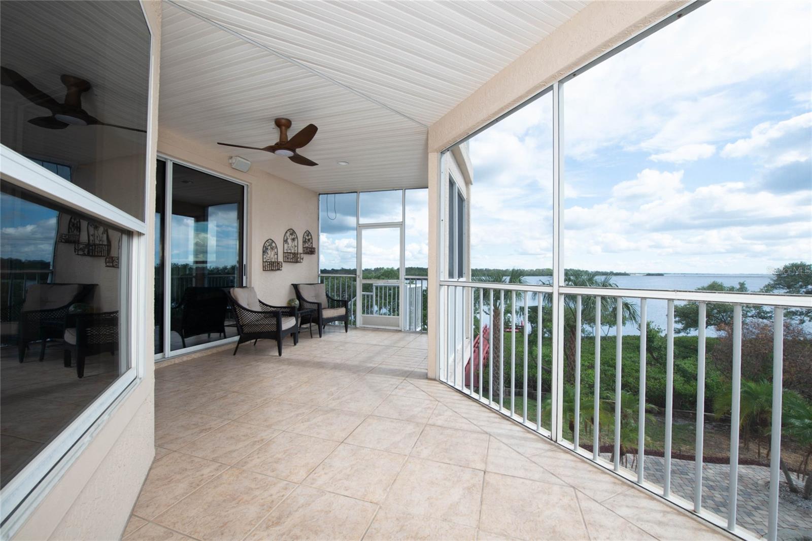 Image 26 of 77 For 1661 Sea Breeze Drive