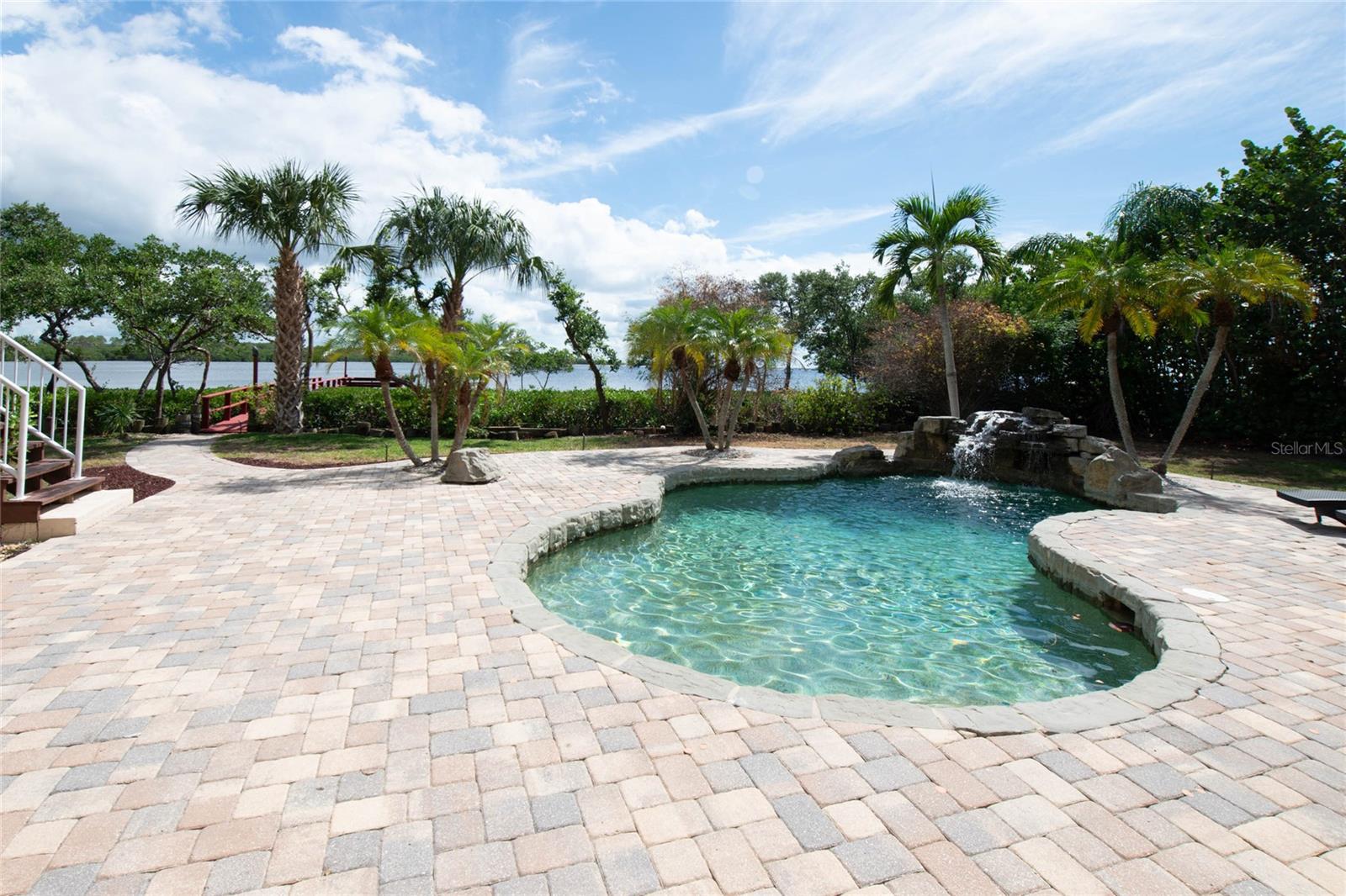 Image 43 of 77 For 1661 Sea Breeze Drive