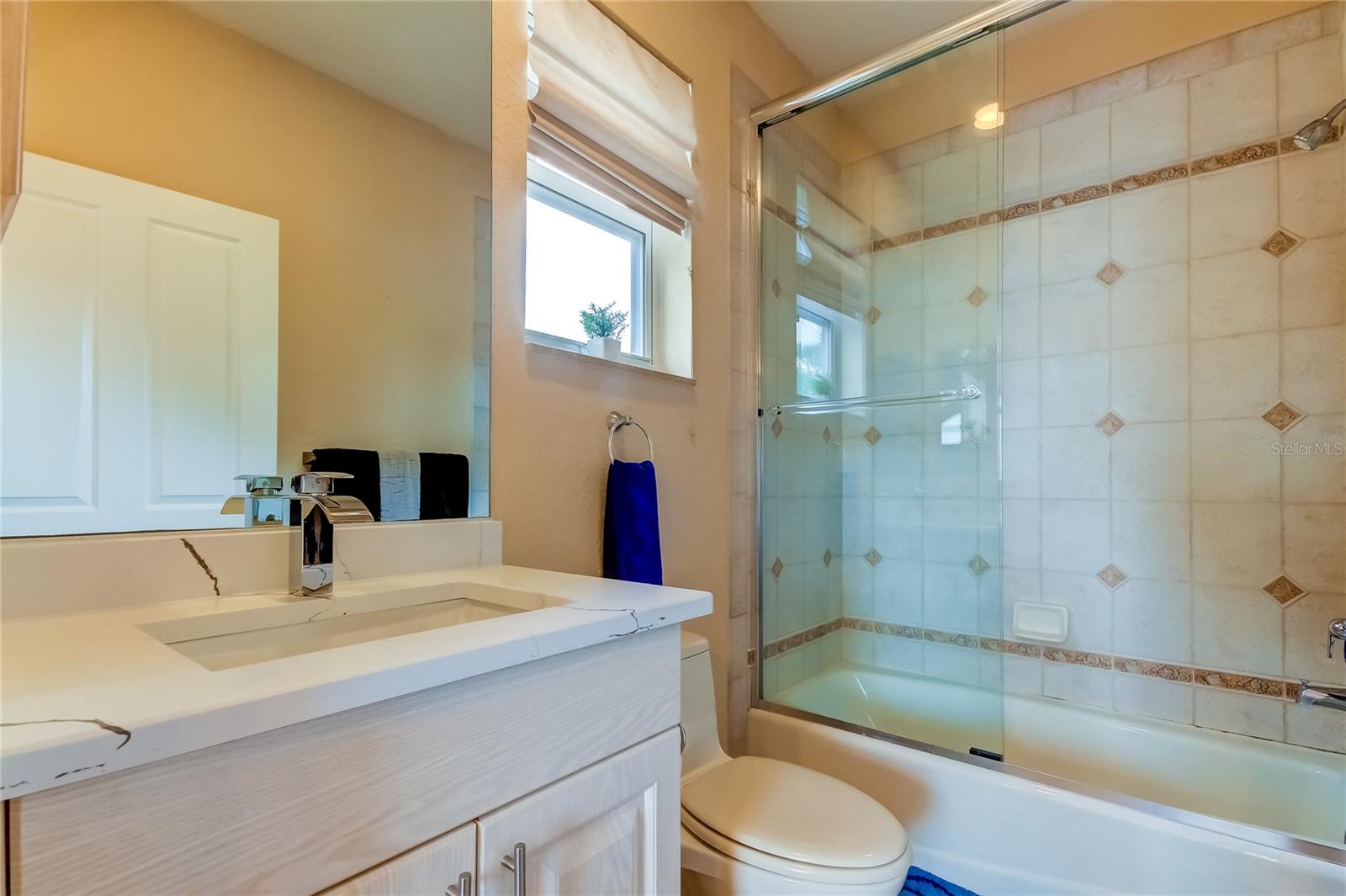 Image 45 of 77 For 1661 Sea Breeze Drive