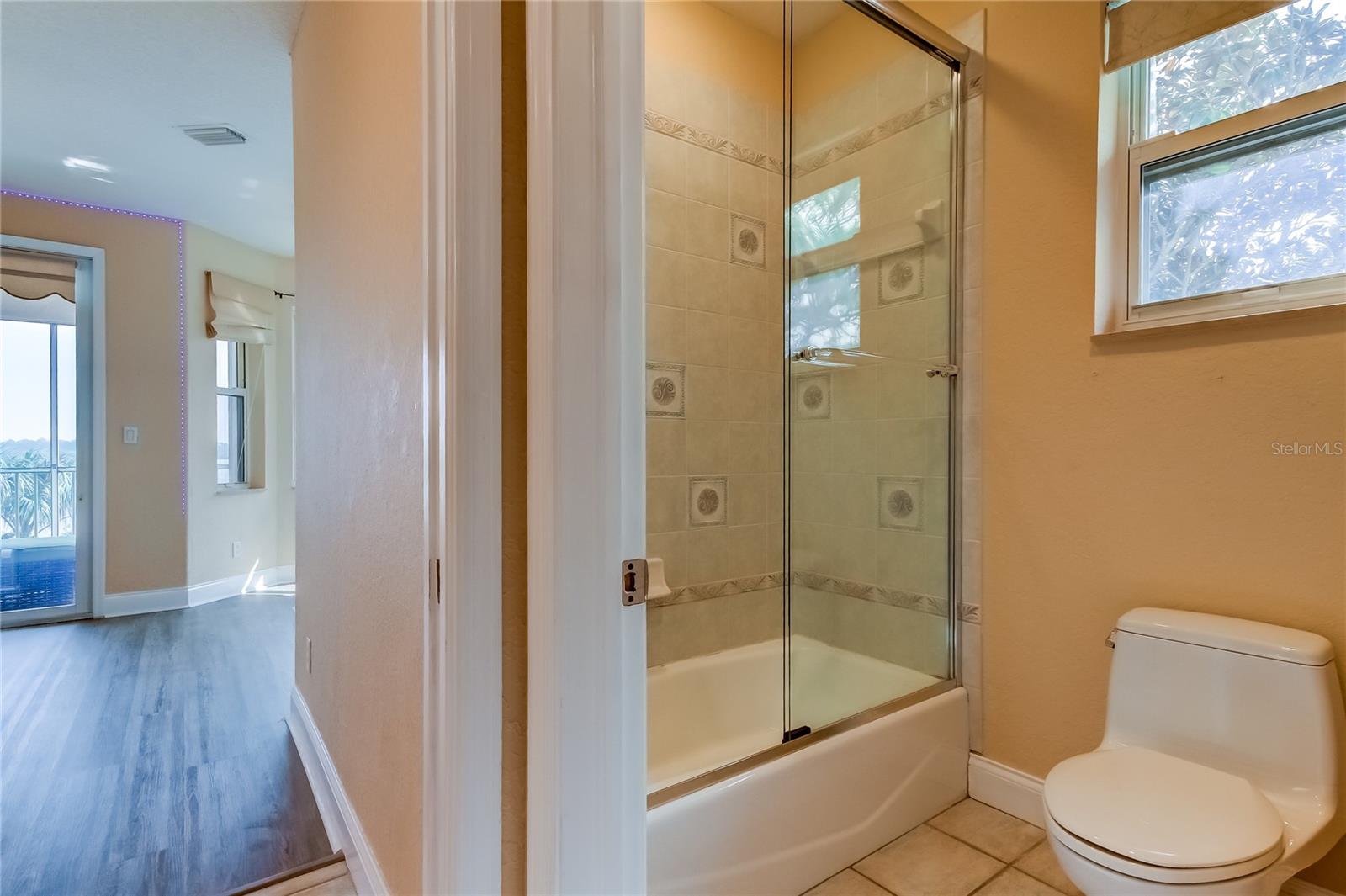 Image 56 of 77 For 1661 Sea Breeze Drive