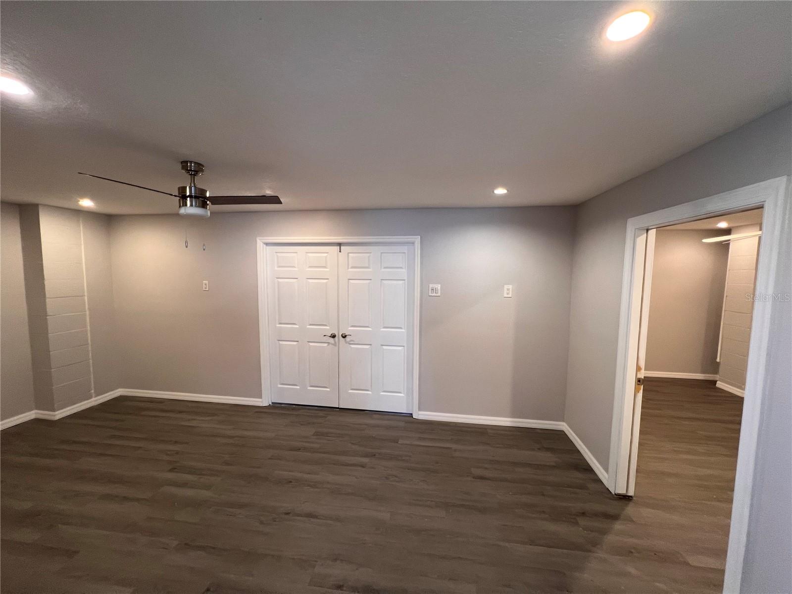 Image 61 of 77 For 1661 Sea Breeze Drive