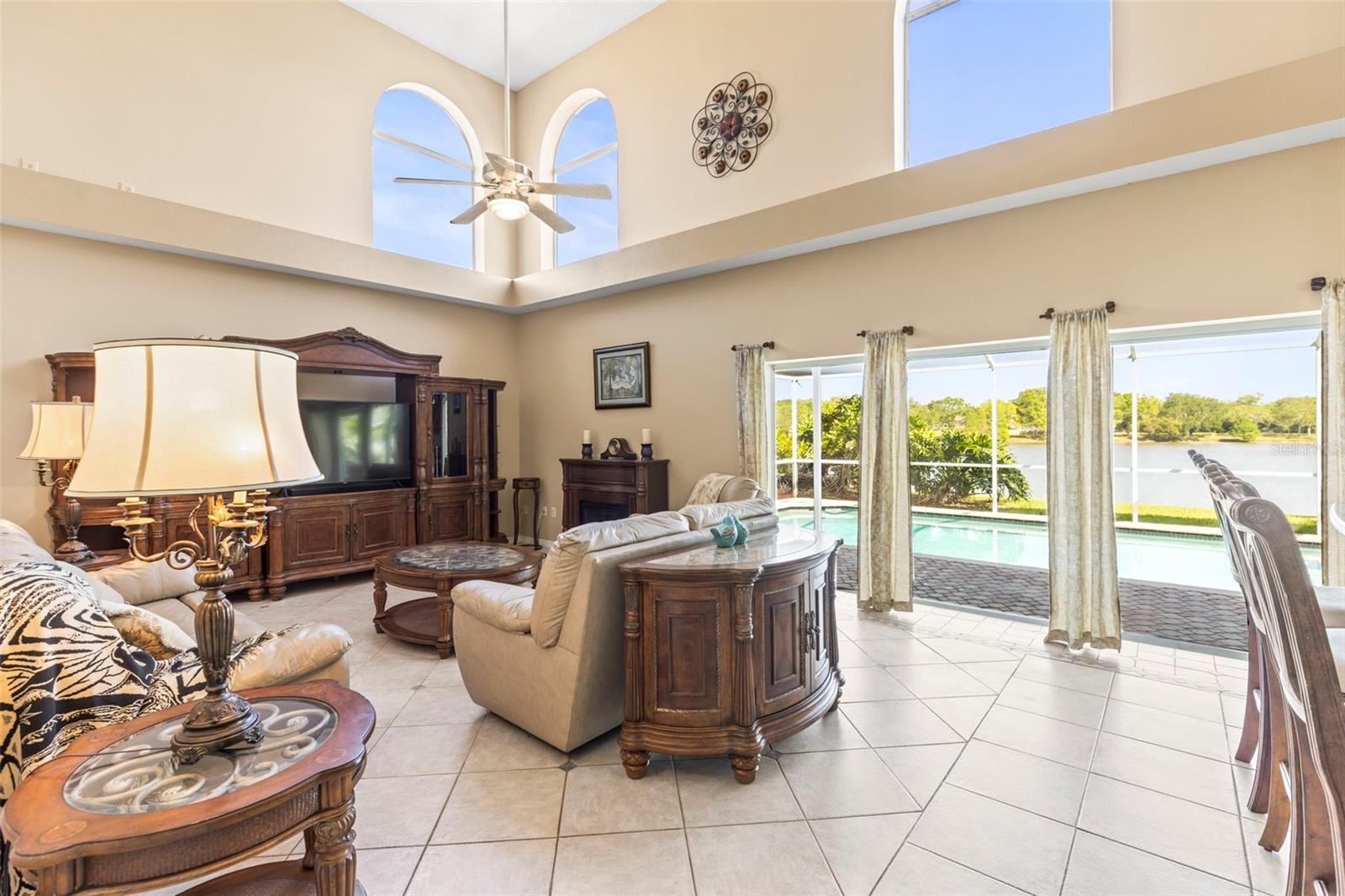Image 21 of 67 For 11503 Whispering Hollow Drive