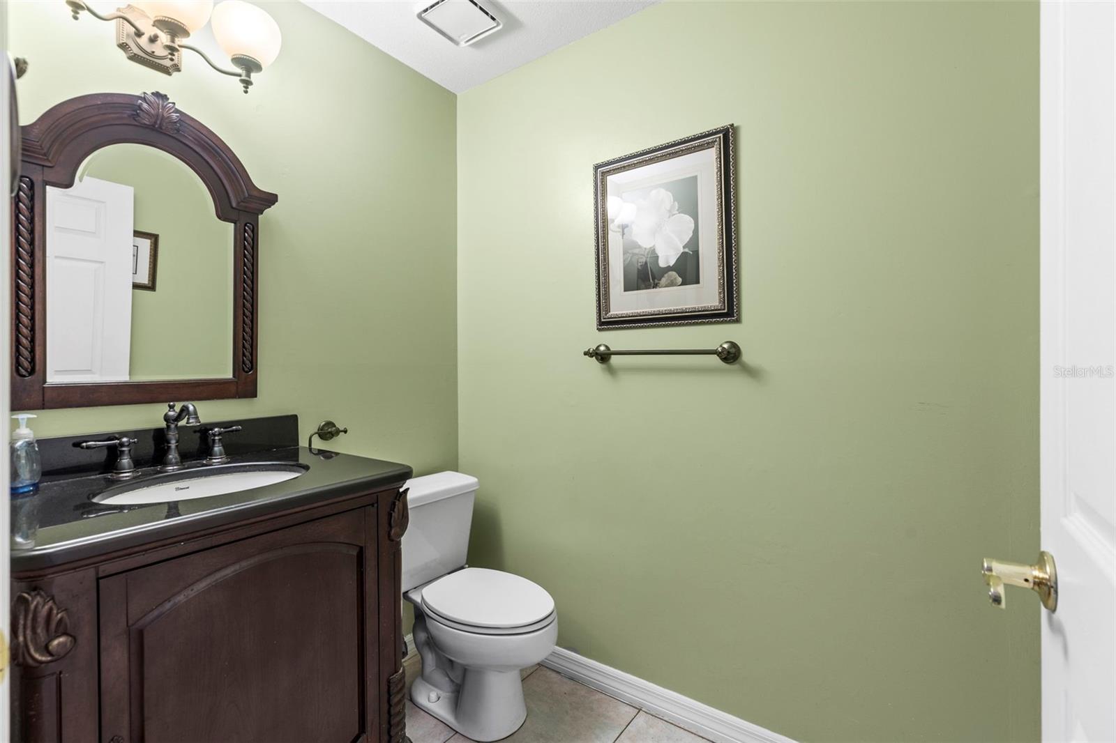 Image 25 of 67 For 11503 Whispering Hollow Drive