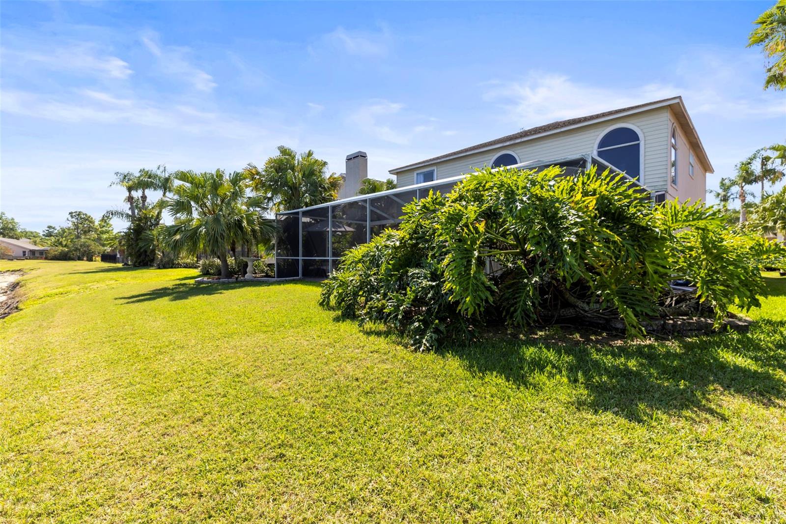 Image 47 of 67 For 11503 Whispering Hollow Drive