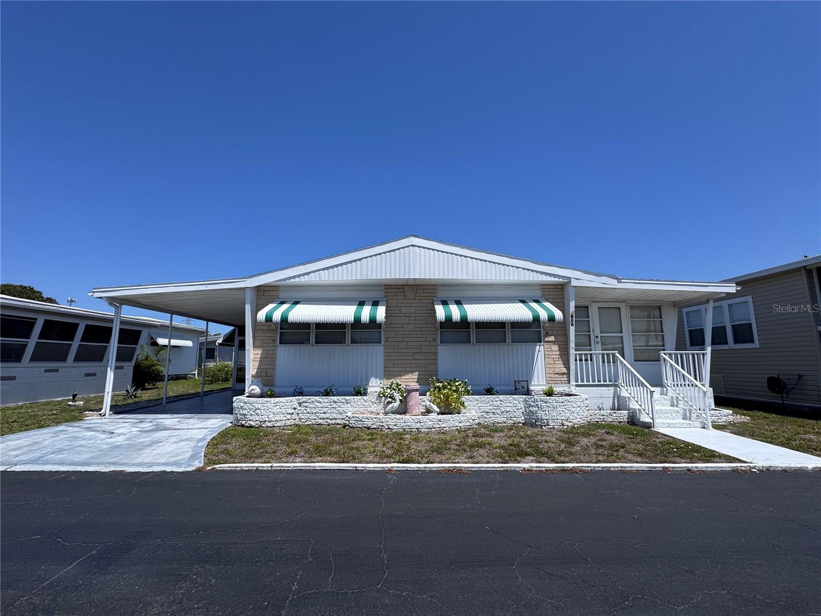 Details for 20000 Us Highway 19 N 808, CLEARWATER, FL 33764