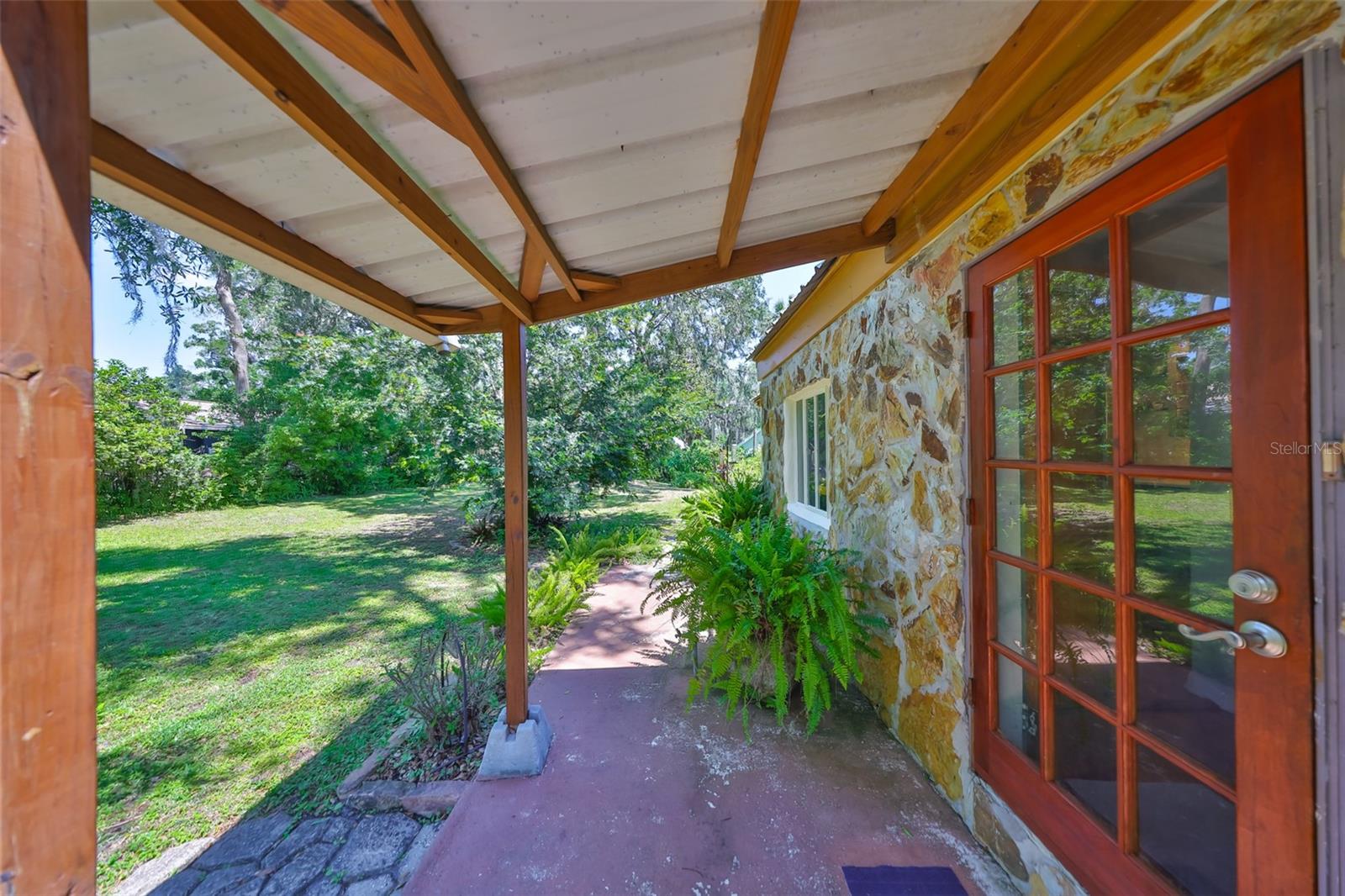 Image 4 of 68 For 10824 Palmetto Street