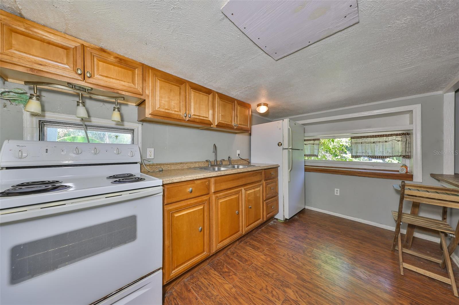 Image 50 of 68 For 10824 Palmetto Street