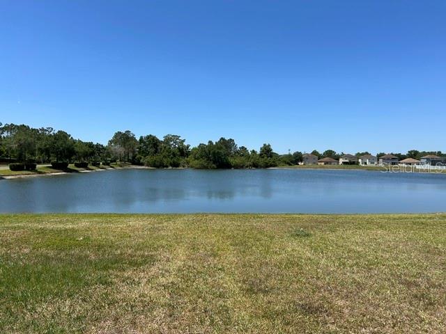 Listing photo id 10 for 20606 Whitewood Way