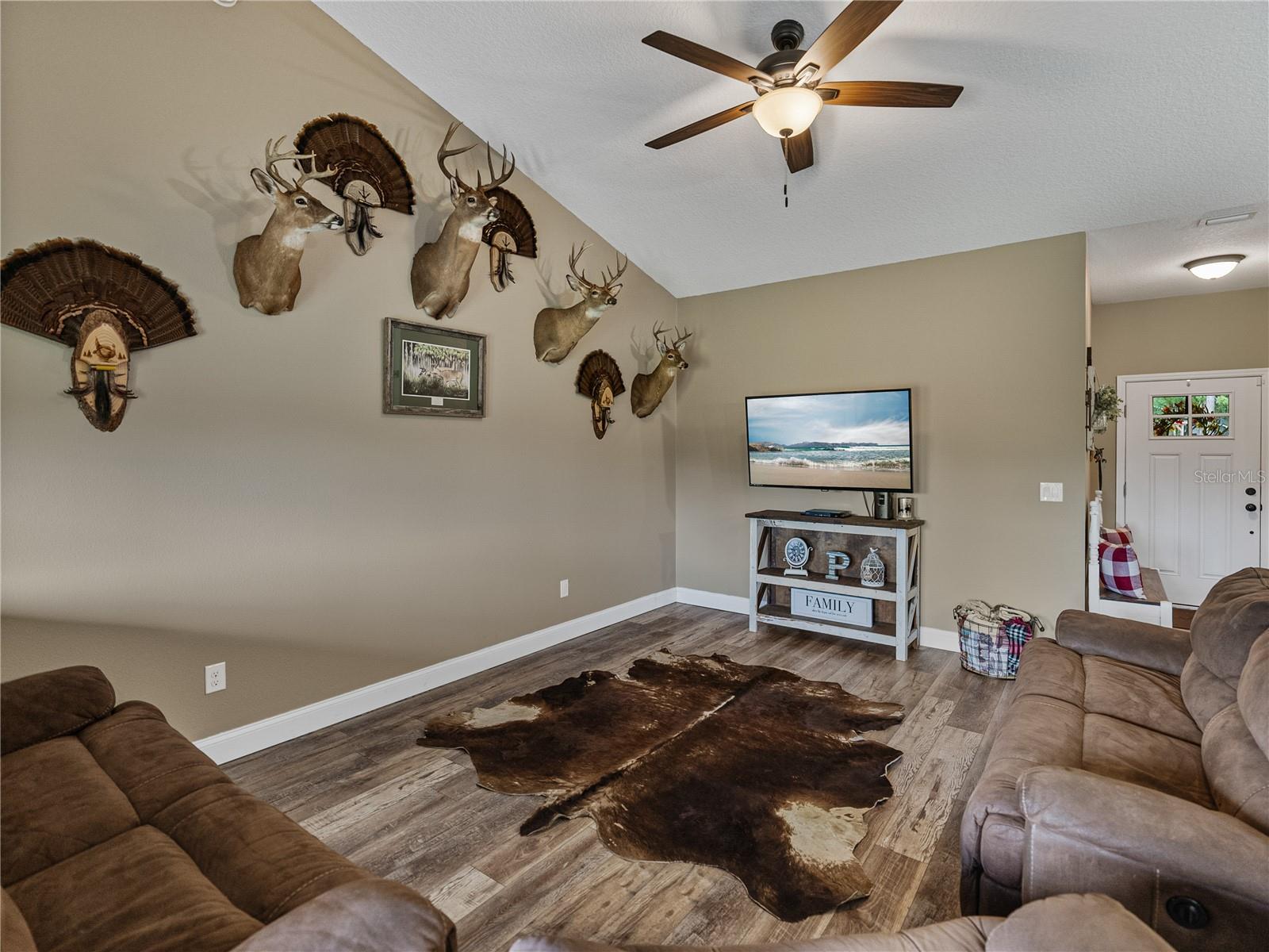 Listing photo id 15 for 35657 Ashley Lane