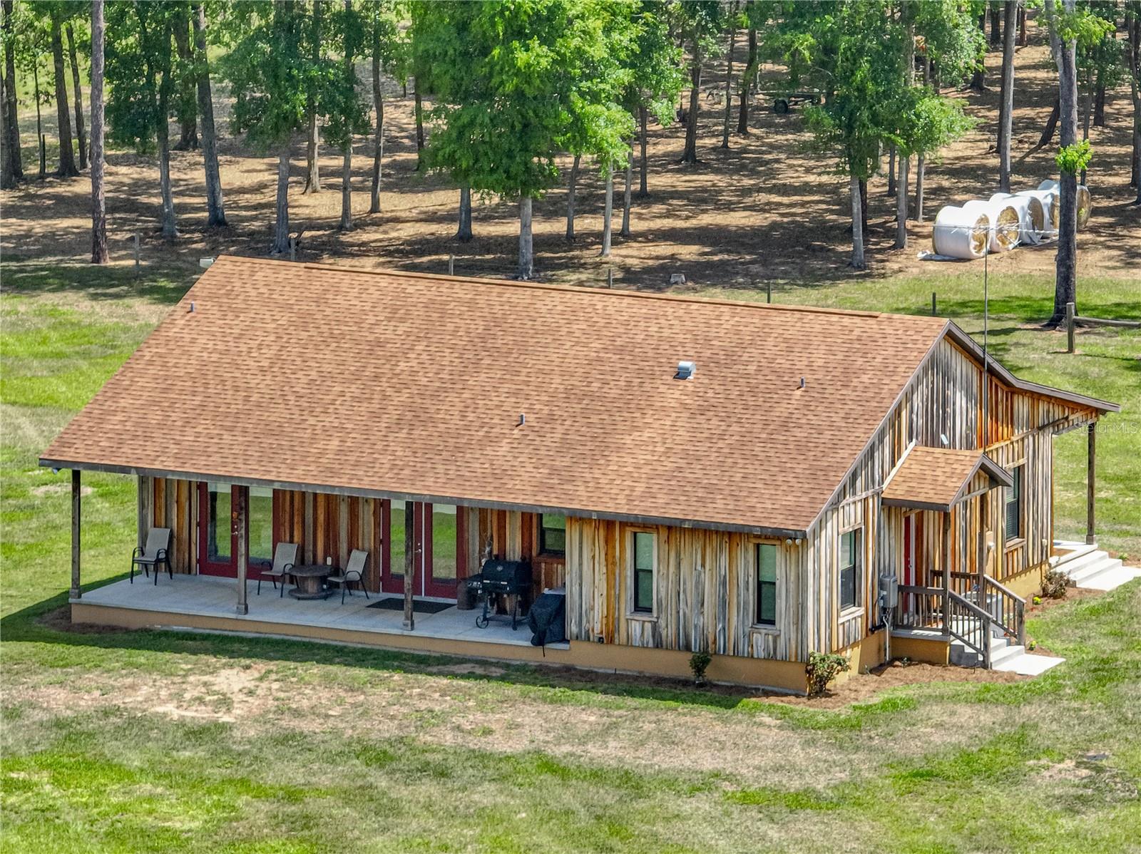 Listing photo id 46 for 35657 Ashley Lane