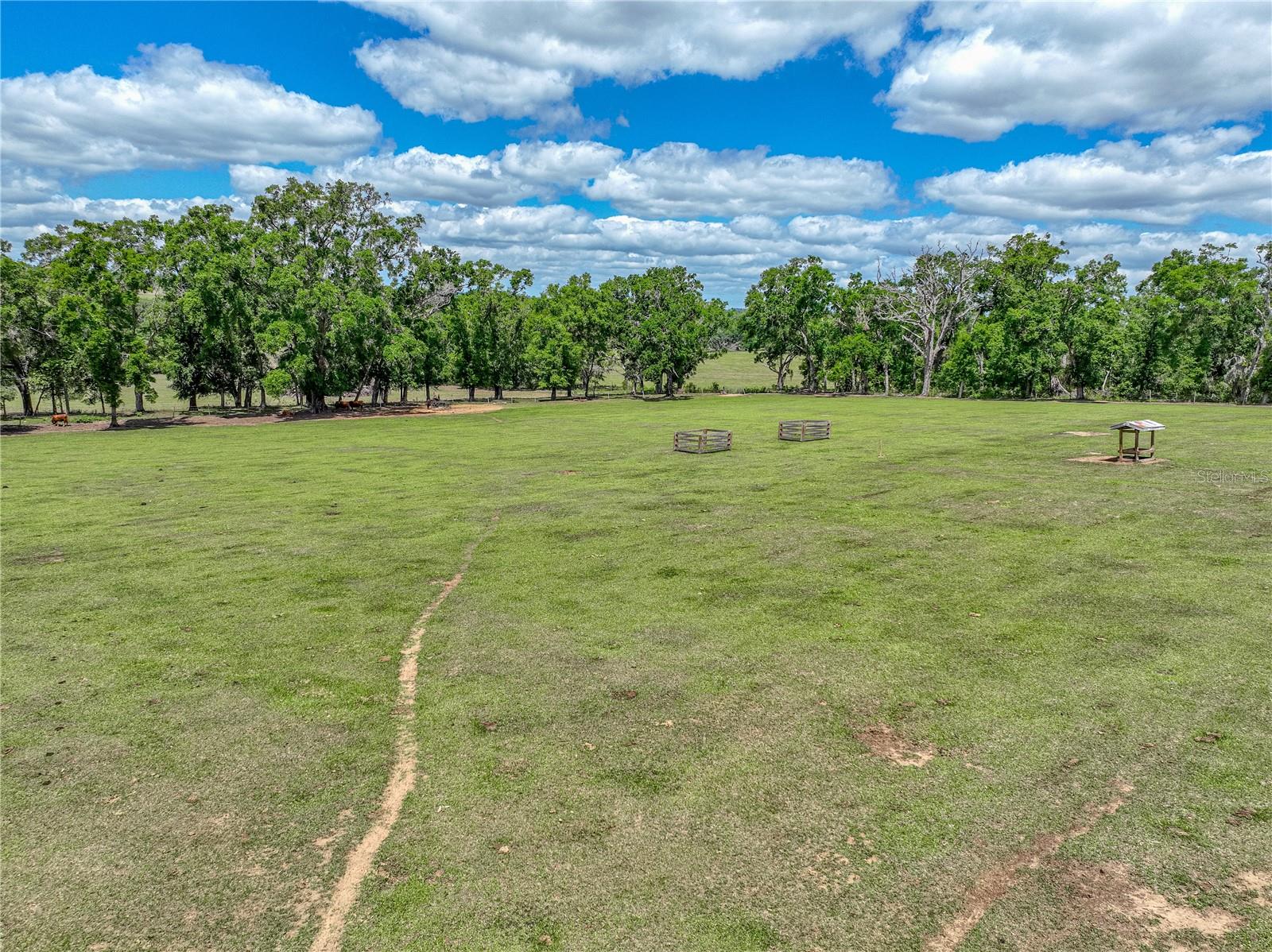 Listing photo id 56 for 35657 Ashley Lane