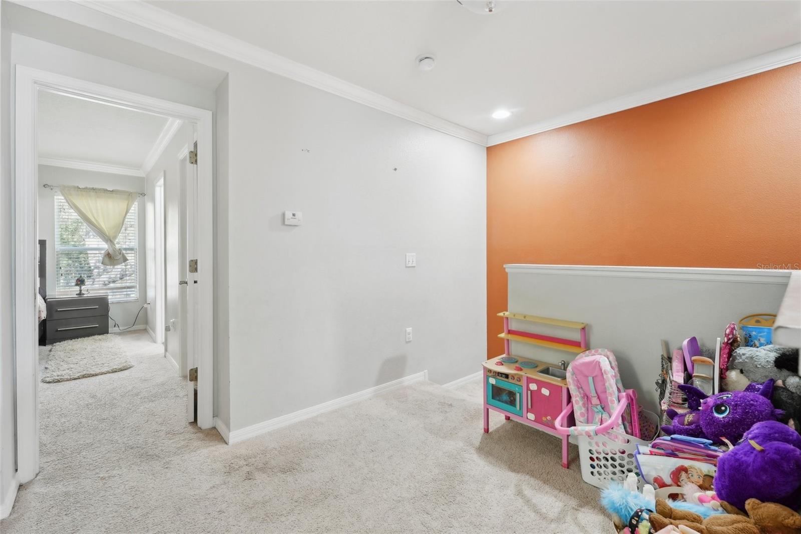 Listing photo id 14 for 5302 Aloha Seed Drive