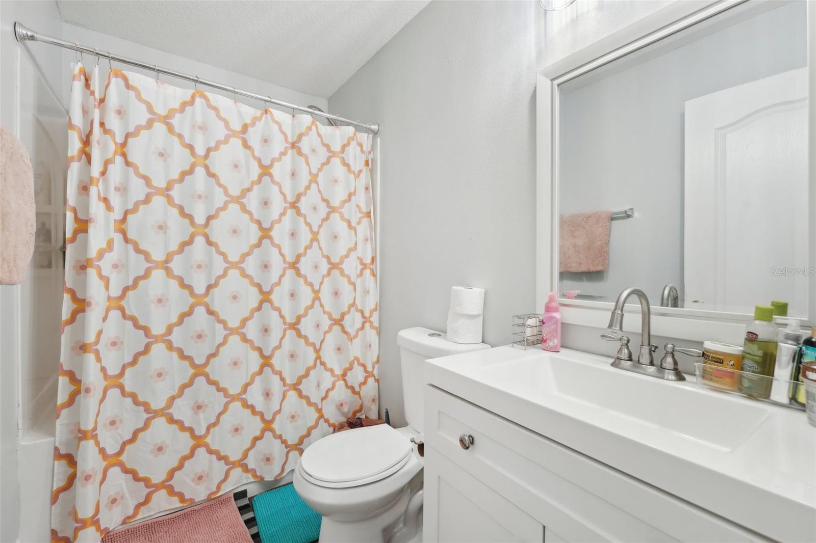 Listing photo id 23 for 5302 Aloha Seed Drive