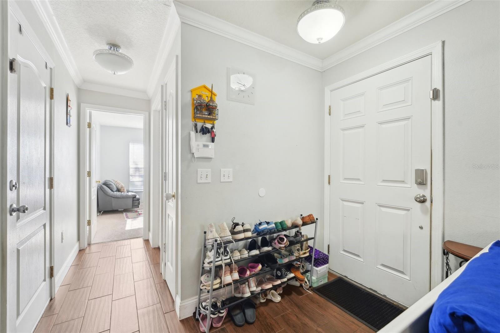 Listing photo id 1 for 5302 Aloha Seed Drive
