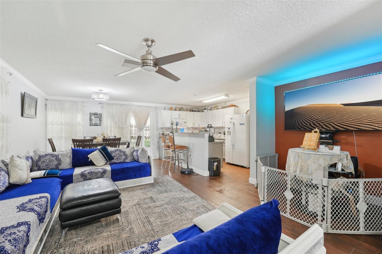 Listing photo id 6 for 5302 Aloha Seed Drive