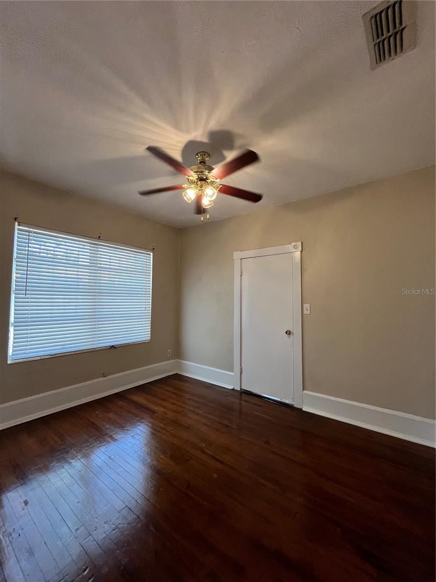 Image 12 of 16 For 5005 15th Street