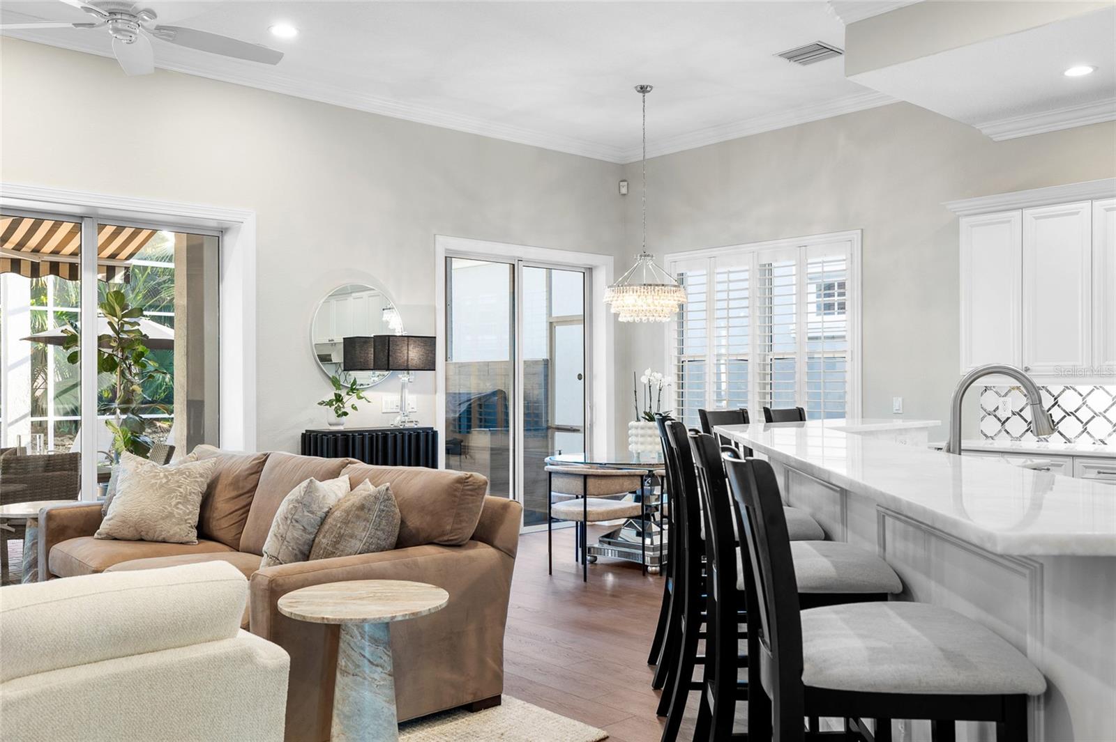 Listing photo id 9 for 16629 Sedona De Avila