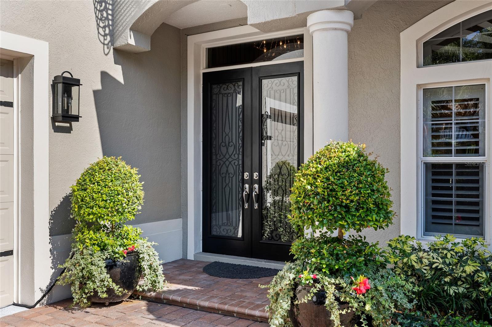 Listing photo id 1 for 16629 Sedona De Avila