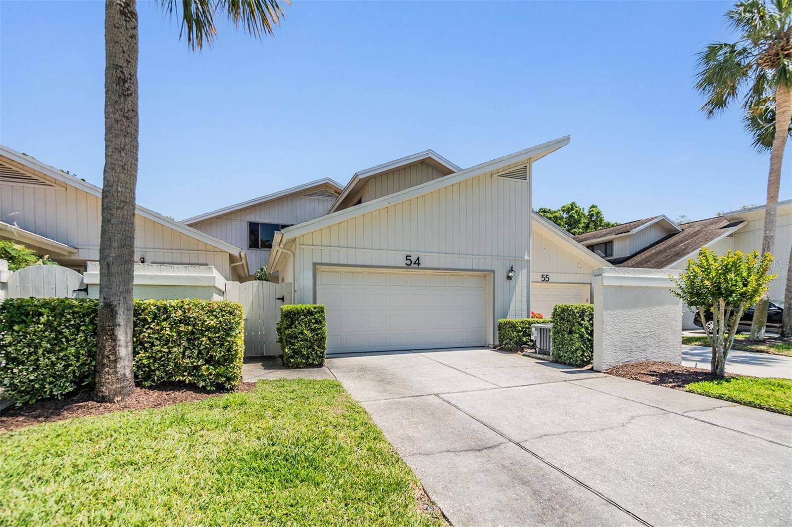Image 33 of 57 For 486 Lakeview Drive 54