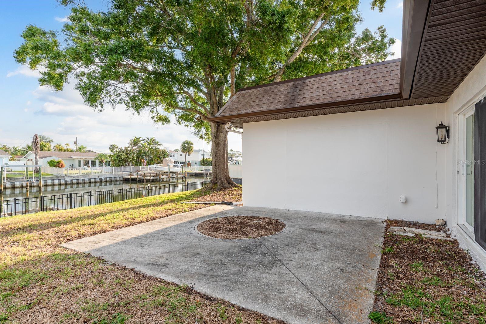 Image 31 of 50 For 8721 Bay Crest Lane