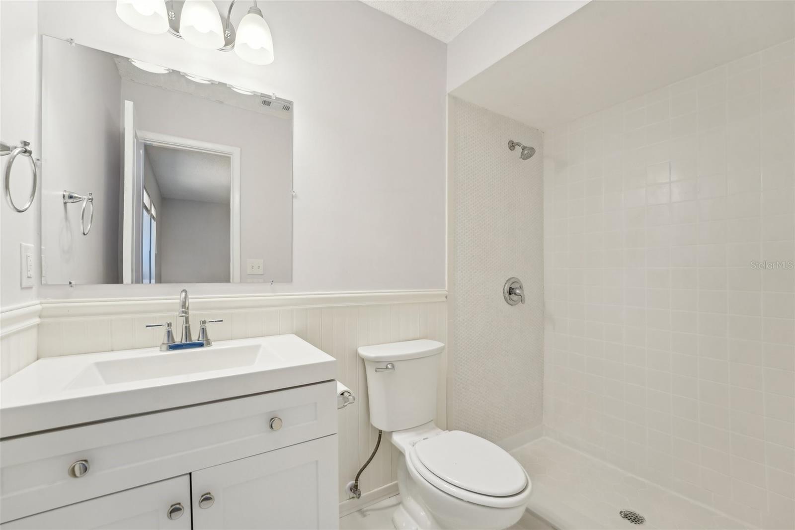 Image 23 of 51 For 1517 Country Ridge Drive