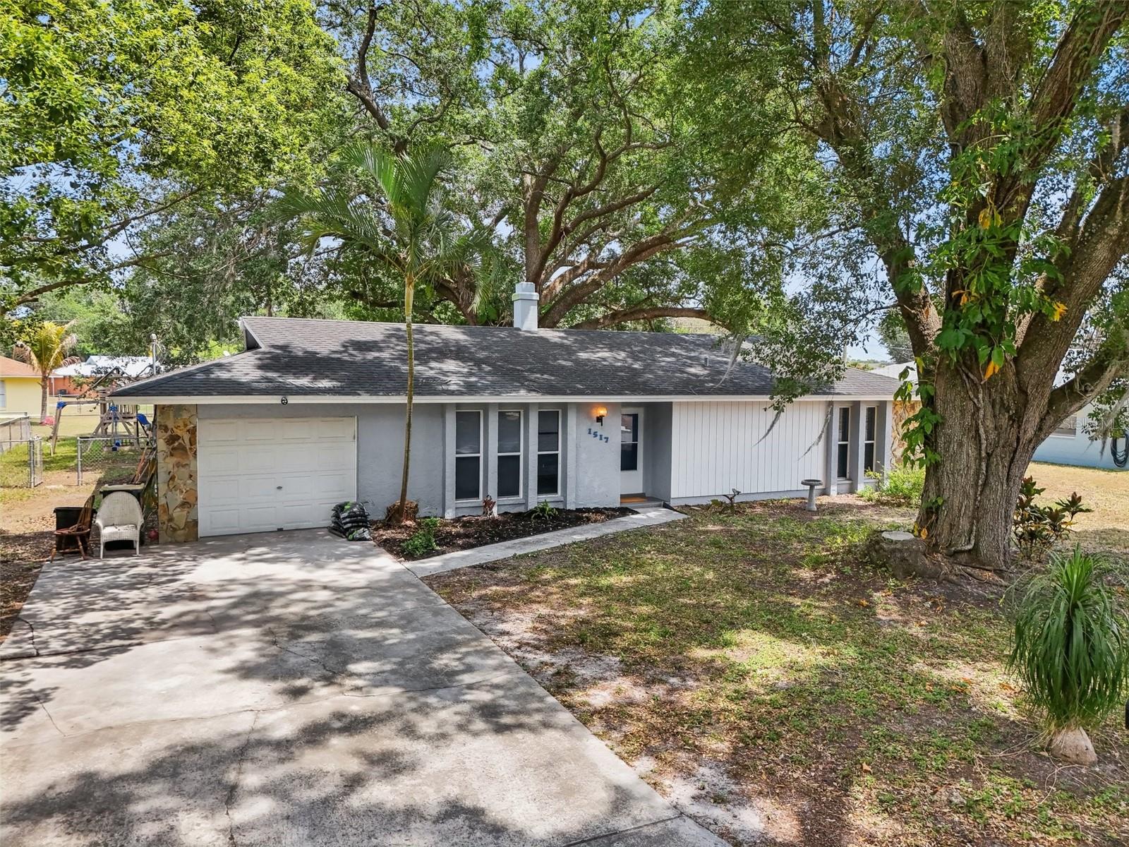 Image 40 of 51 For 1517 Country Ridge Drive