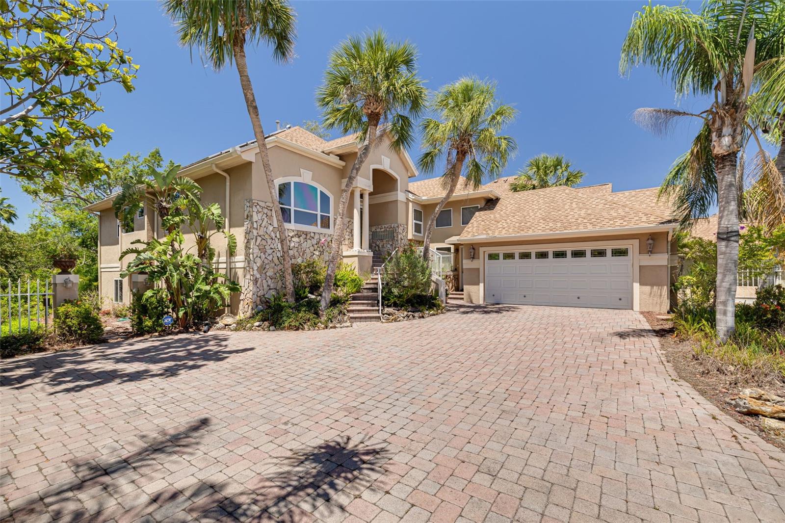 Image 2 of 76 For 2613 59th Street S