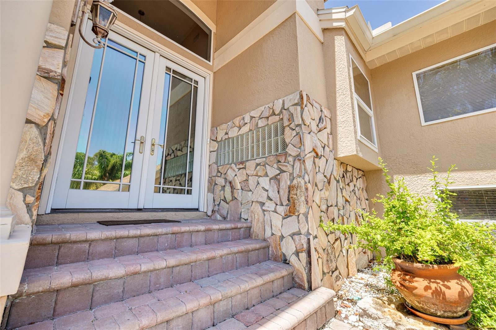 Image 23 of 76 For 2613 59th Street S